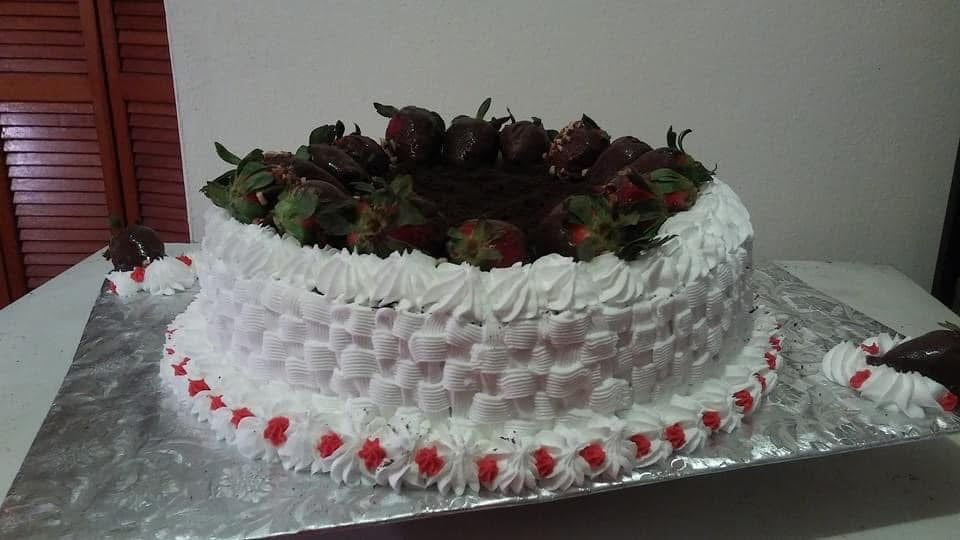 Cookies and Cream Cake