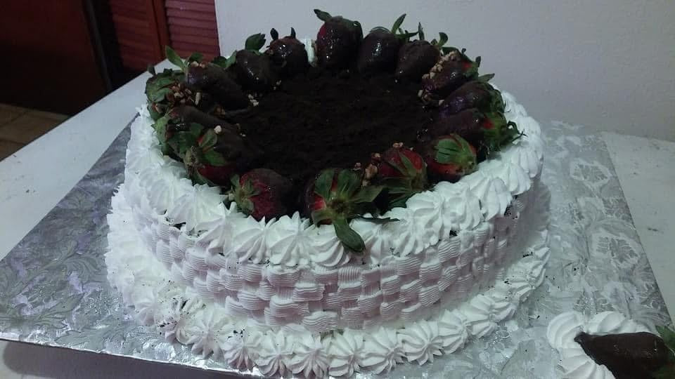 Cookies and Cream Cake
